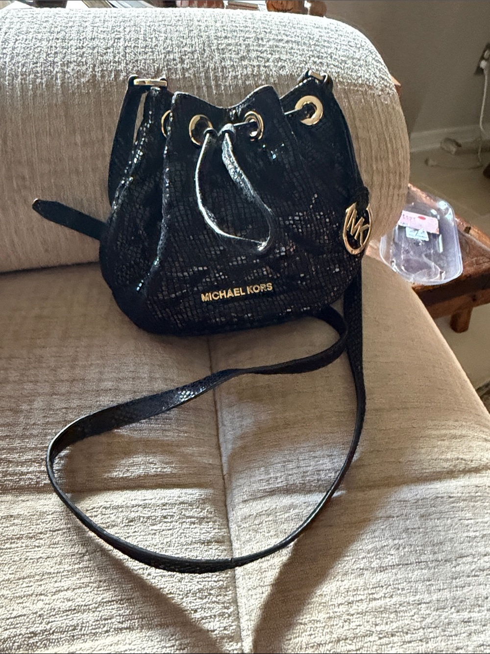 Michael Kors Black Sequin Jules Drawstring Bucket Crossbody call hardware
